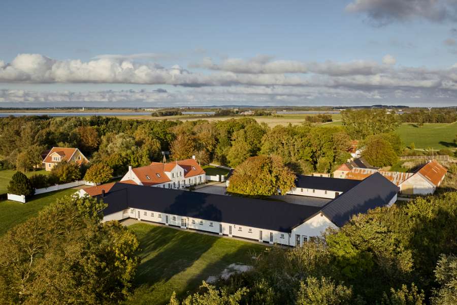 Stål og sjæl mødes på Egholm Vestergaard, Egholm Vestergaard, Egholm 57, 9000 Aalborg